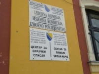 SKANDALOZNO: Građani htjeli da glasaju, na biračkom mjestu nije bilo dovoljno listića!