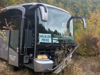 DRAMA NA PUTU ZA GORAŽDE: Autobus s fudbalerima sletio s ceste, utakmica odmah odgođena!