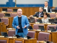 ZVALI GA IZ POLICIJE: Crnogorski poslanik će biti saslušan zbog veličanja zločinca Mladića