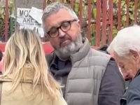 NEUGODNO NA BIRAČKOM MJESTU U BEOGRADU: Pogledajte kako su građani dočekali vlasnika 'Informera' Dragana Vučićevića