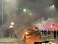 DRAMA NA KOSOVU: Najmanje 18 osoba ozlijeđeno u nasilnim demonstracijama, policija koristila suzavce...