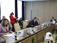 SPAŠAVAJ SE KO MOŽE: Šta će se dogoditi državnim ministrima koji planiraju zamrznuti mandat...
