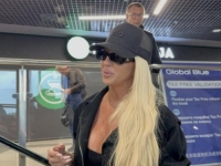 IZAZVALA BROJNE NEGATIVNE REAKCIJE: Jelena Karleuša počela nastupati u tržnim centrima