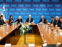 HDZ SASTAVIO SPISAK: Ovo su imena ambasadora koji će biti smijenjeni