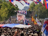 'ČAK SE I GENOCID MOŽE RELATIVIZIRATI': Arminka Helić upozorava na poruku Mladićeve sahrane