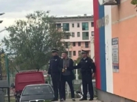 REKONSTRUKCIJA SLUČAJA: Osumnjičeni za oštećenje murala u Lukavici doveden na lice mjesta