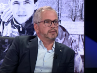 OGLASIO SE BRAT IZETA NANIĆA: 'Bio sam doveden u situaciju da opsujem pojedincima koji su svojim bezobrazlukom...'