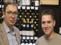 'ŠTA MU JE SA VILICOM?': Snimak Vučićevog sina izazvao burne reakcije na društvenim mrežama (VIDEO)