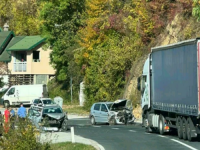 STRAVIČNA NESREĆA U BLIZINI SARAJEVA: Dvije osobe prevezene na KUM