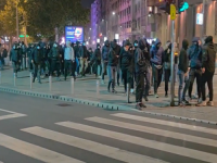 ČEDOMIR STOJKOVIĆ OBJAVIO VIDEO MASKIRANIH LJUDI UZ DRAMATIČAN APEL: 'Vučić je okupio sve kriminalce u zemlji; VI U SVIJETU — vrijeme je da reagujete SAD!' (VIDEO)