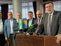 SDA KREĆE U FORMIRANJE VLASTI U ZDK: Mandra pozvao DF, SBiH i HDZ BiH za pregovarački sto