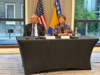 SENATORI DURBIN SHAHEEN JEDNOGLASNI: 'Sankcije Dodiku moraju biti vraćene'