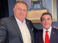 SKANDAL ZA SKANDALOM POTRESAJU WASHINGTON, PROCURILI MAILOVI: Sumnjivi poslovi u RS