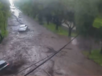 HAOS NAKON NEZAPAMĆENIH KIŠA: Bujice nosile sve pred sobom, proglašeno izvanredno stanje (FOTO/VIDEO)