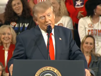 SKANDALOZAN ISTUP PRED IZBORE: Trump jednom rečenicom rekao šta misli o svojim biračima