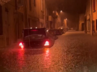 APOKALIPSA U FRANCUSKOJ: Najmanje troje poginulih u nezapamćenim poplavama, hiljade domova bez struje! (VIDEO)