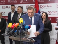 SNSD ULAZI U ZAVRŠNICU KAMPANJE NA SVOJ NAČIN: 'Pokušavaju sve kandidate uvući u blato u kojem godinama plivaju' (VIDEO)