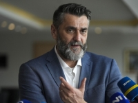 DEMONSTRACIJA SILE U RS-u: Đozić smijenjen sa funkcije, oglasio se Suljagić - 'Traže da šutimo i budemo zahvalni dželatima!'