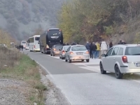 PRVE SNIMKE S LICA MJESTA: Ogromne gužve na graničnim prijelazima prema Srbiji, stižu glasači iz...