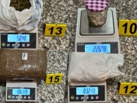 PRETRES PO NAREDBI OPĆINSKOG SUDA: Policija upala u stan, pronašli gotovo 12 kilograma droge