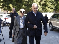 'SB' NA LICU MJESTA: Bračni par Izetbegović glasao u Sarajevu, evo šta su poručili...