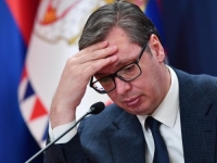 VUČIĆ JE PRED PADOM: Mogao bi izazvati teške nerede