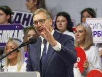 VUČIĆ NA PREDIZBORNOM SKUPU U NIŠU: 'Javite Republici Srpskoj da je volim', a onda je pozvao da pozdrave Dodika i...