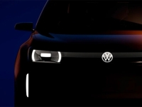 PROBLEMIMA NIKAD KRAJA: Volkswagen povlači hiljade električnih automobila zbog opasnosti od...