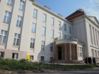 VELIKI SKANDAL NA MEDICINSKOM FAKULTETU U SUSJEDSTVU: Ljekar slao neprimjerene poruke studentici, dobio otkaz, a onda se u priču uplela i…