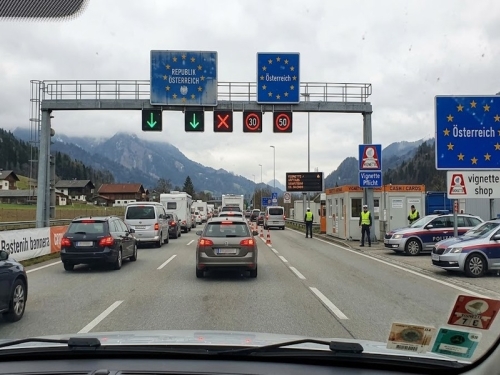 UDAR PO DŽEPU ZA NEODGOVORNE VOZAČE: Zbog ovog prekršaja u Austriji vas mogu kazniti sa 10.000 eura!