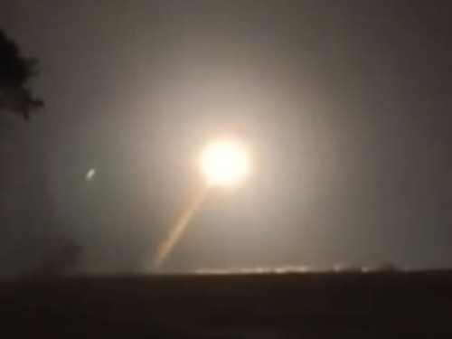 UKRAJINA PRVI PUT U RATU UPOTRIJEBILA DOMAĆU BALISTIČKU RAKETU: Ima domet do 200 kilometara (VIDEO)