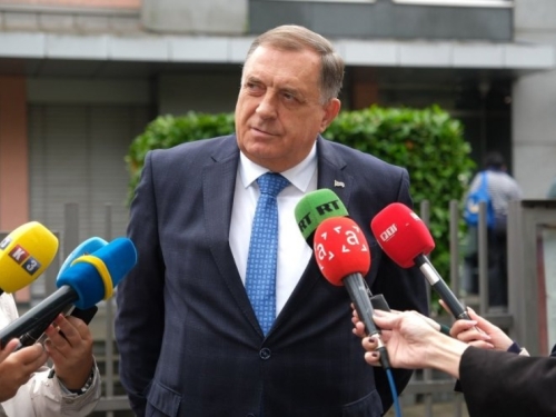 DODIK BiH PONOVO NAZVAO 'NAKARADOM': 'Ne namjeravamo ni s kim u koaliciju'
