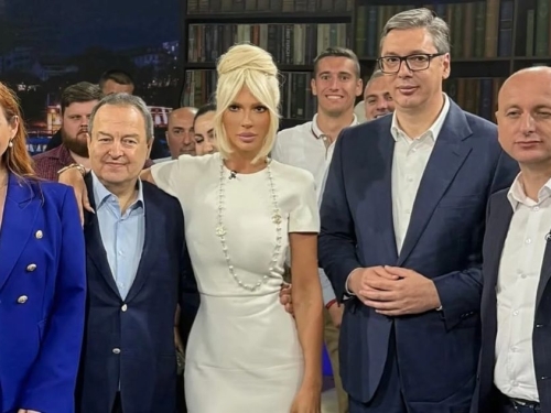 'KAKO SE TO DESILO?!': Vučićeva miljenica Karleuša bjesni zbog izbornog preokreta, u sve ponovo uplela poznatog Hrvata