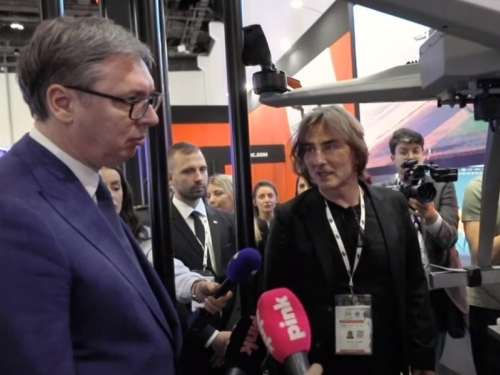 UDARAC REŽIMU U BEOGRADU: Američki kongresmen traži hitne sankcije za Vučićeve ključne tajkune i medijskog mogula!