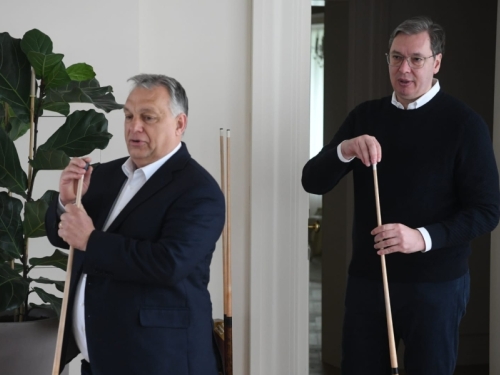 ČIM JE ORBAN PAO KRENULE SU SMJENE I HAPŠENJA: Čeka li isto Vučićeve ljude?