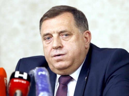 OSCE OSUDIO DODIKOV NAPAD: 'Novinarima mora biti omogućeno da obavljaju svoj posao bez zastrašivanja, ponižavanja...'