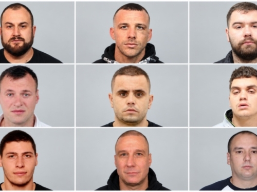 NACISTIČKI POVICI U TORCIDINOM KORTEU: Policija proširila istragu, jedan od vođa navijača u bijegu!