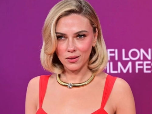 SCARLETT JOHANSSON U HALJINI KOJA ODUZIMA DAH: Kad se okrenula, otkrila je detalj koji je sve iznenadio (FOTO)