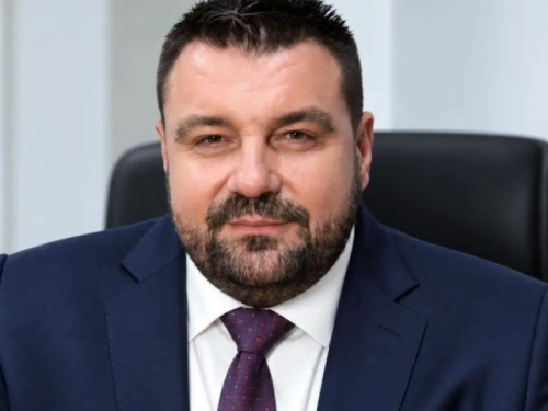 OGLASIO SE I BALUKČIĆ NAKON PREOKRETA: Kandidat HDZ-a 1990 uputio poruku javnosti nakon što je preuzeo vodstvo u RS-u