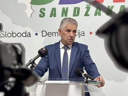 UGLJANIN SE SPREMA ZA VLADU SRBIJE?: SDA Sandžaka ostavlja otvorena vrata, a uslov je 'da ne mrze muslimane'