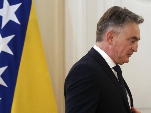 PATRIOTIZAM BEZ RADA: Kako je propala Demokratska fronta