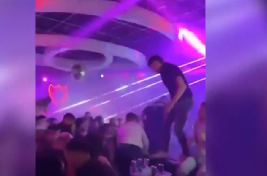DRAMA U UGOSTITELJSKOM OBJEKTU KOD TEŠNJA: Bačena hemijska tvar nalik suzavcu, više od 30 osoba povrijeđeno... (VIDEO)