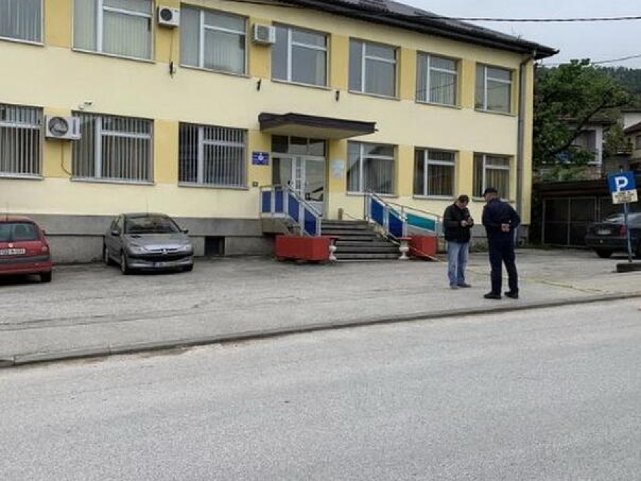 PALA OPTUŽNICA U VLASENICI: Upisivao umrle osobe na spisak podrške kandidatu za predsjednika RS-a
